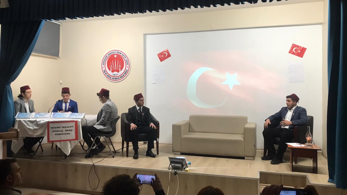 12 Mart İstiklâl Marşı'nın Kabulü ve Mehmet Akif Ersoy'u Anma Günü Programı Okulumuzda Gerçekleştirilmiştir.